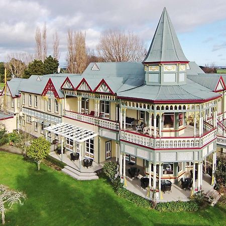 Highden Manor Estate 호텔 파머스턴노스 외부 사진