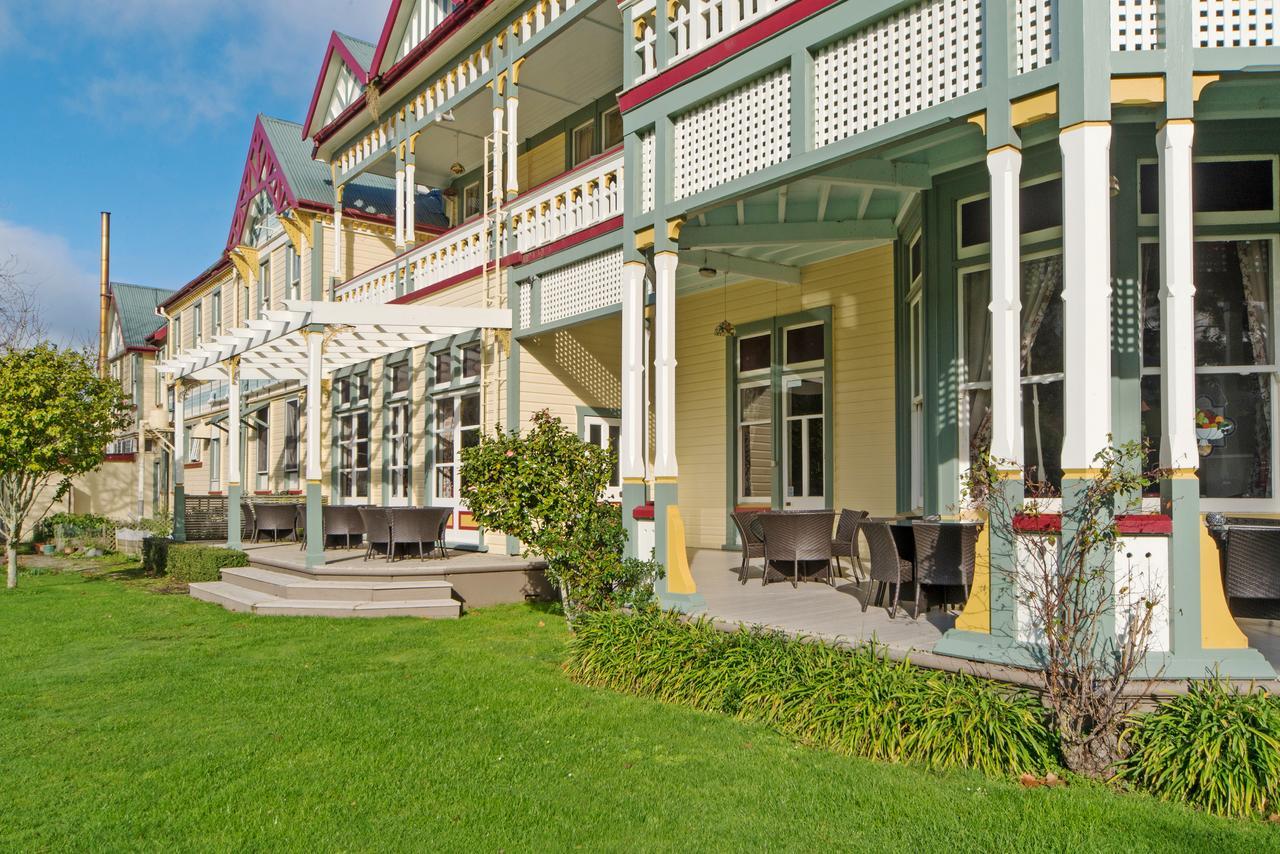 Highden Manor Estate 호텔 파머스턴노스 외부 사진