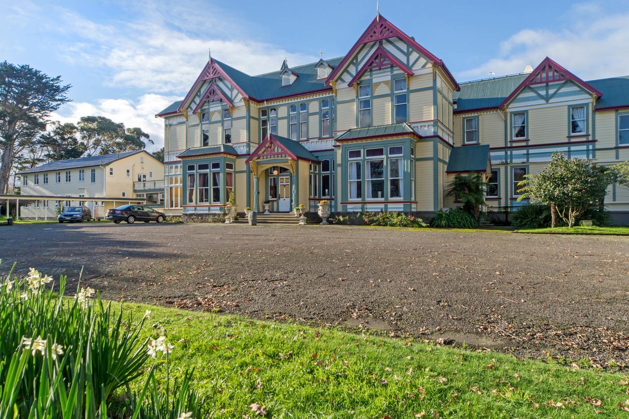 Highden Manor Estate 호텔 파머스턴노스 외부 사진