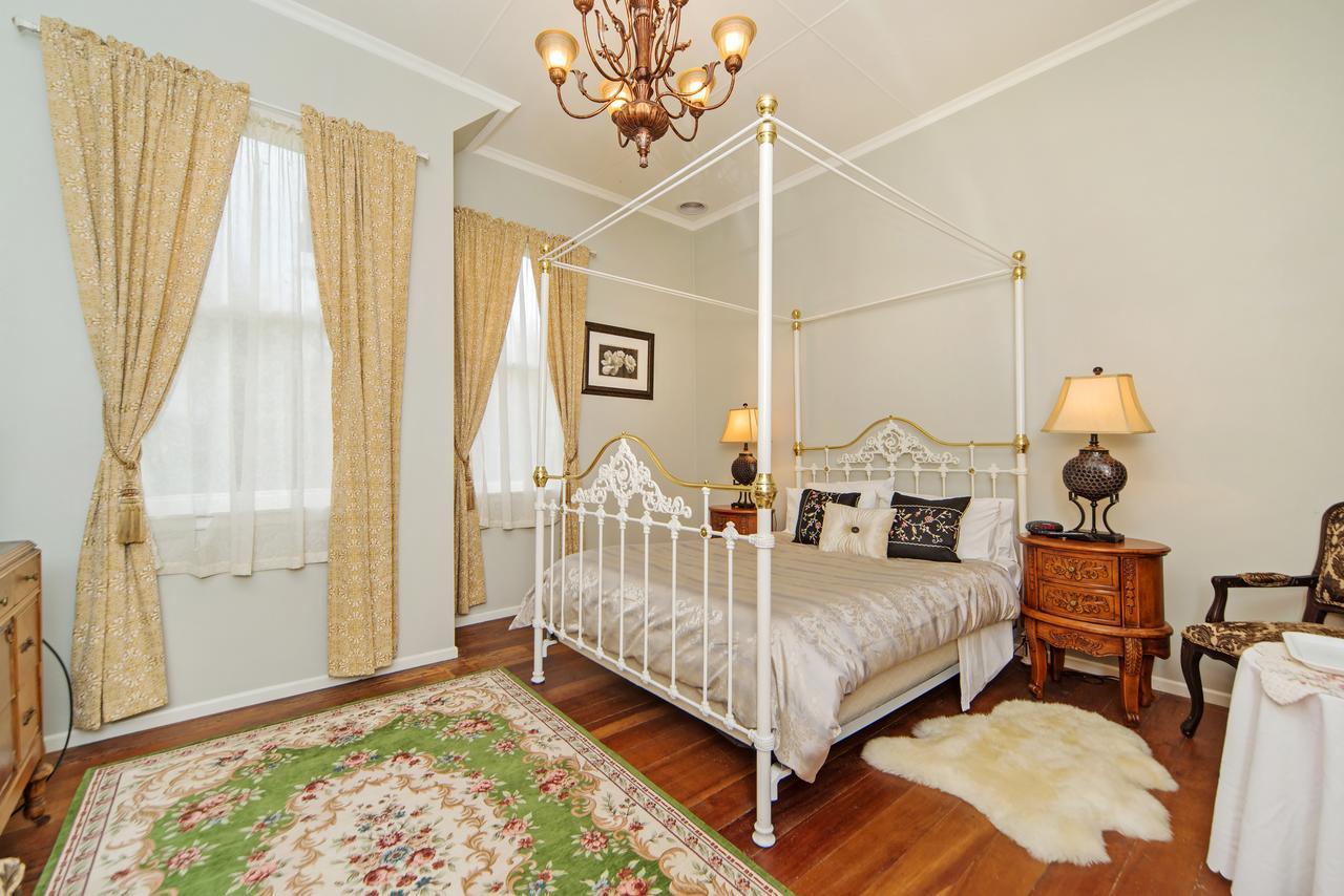 Highden Manor Estate 호텔 파머스턴노스 외부 사진