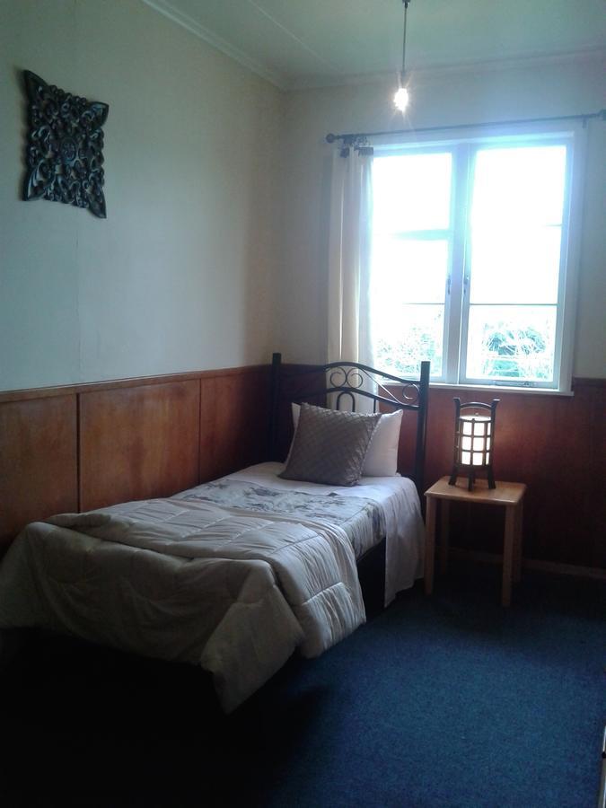 Highden Manor Estate 호텔 파머스턴노스 외부 사진