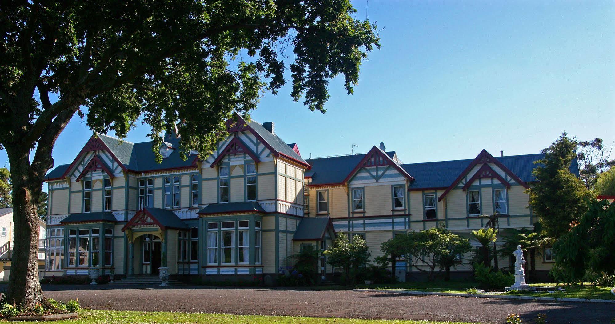 Highden Manor Estate 호텔 파머스턴노스 외부 사진
