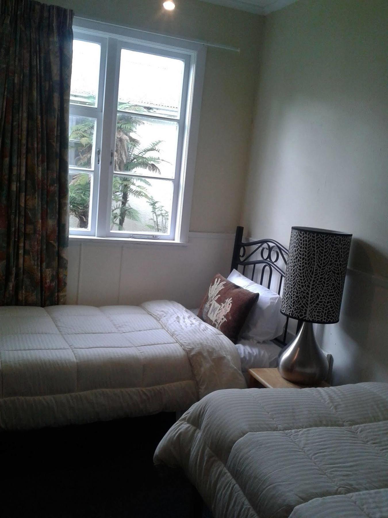 Highden Manor Estate 호텔 파머스턴노스 외부 사진